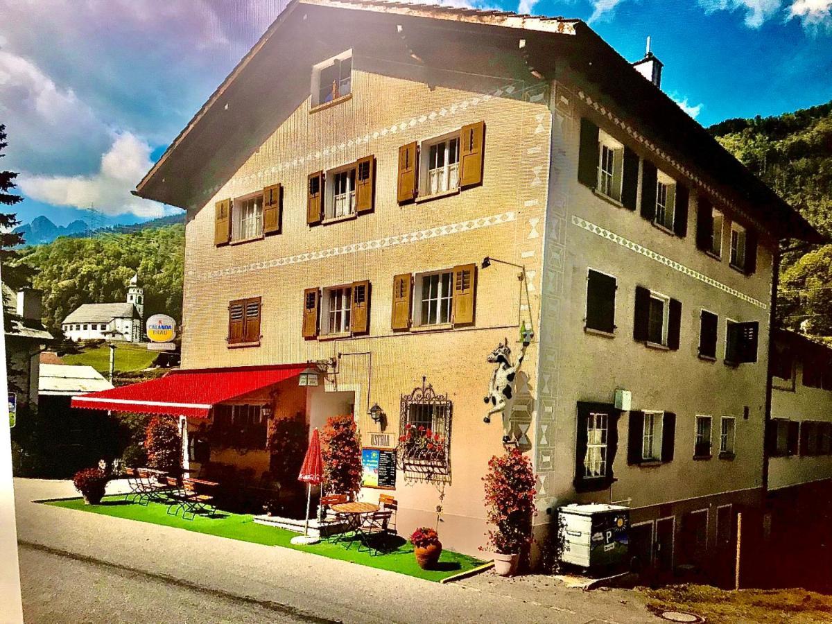 Ustria Crusch Alva Bed & Breakfast Tavanasa ภายนอก รูปภาพ